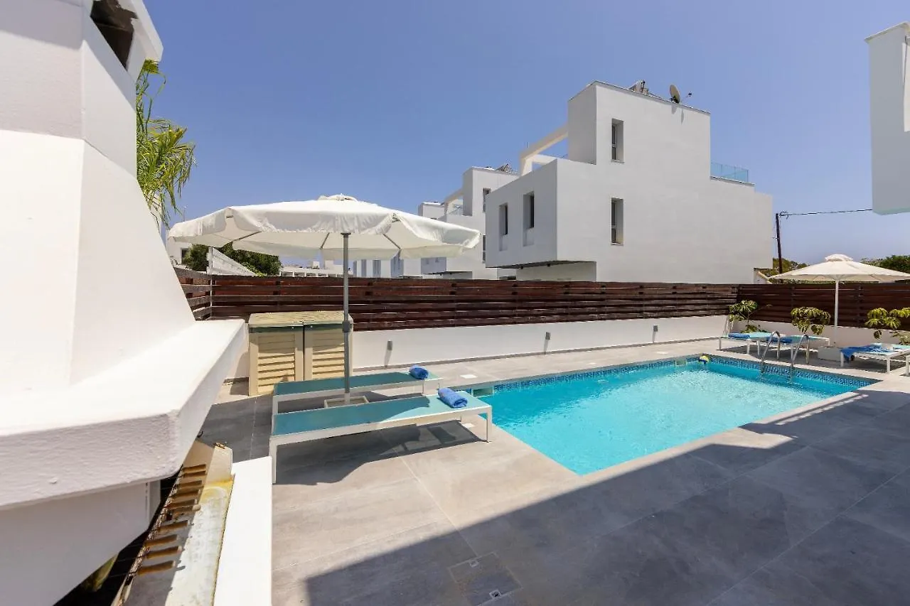Nissini Villa Ayia Napa Cipro